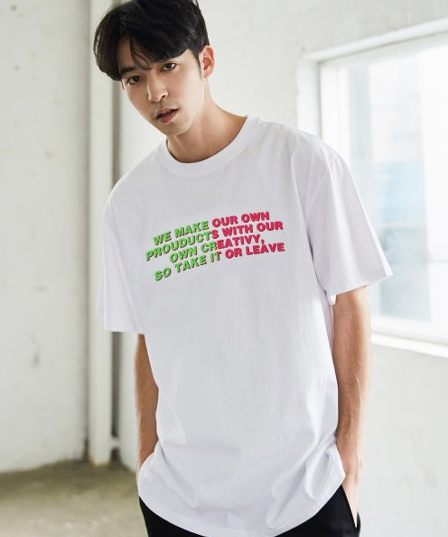 2 COLORED LETTERING T-SHIRTS_WHITE